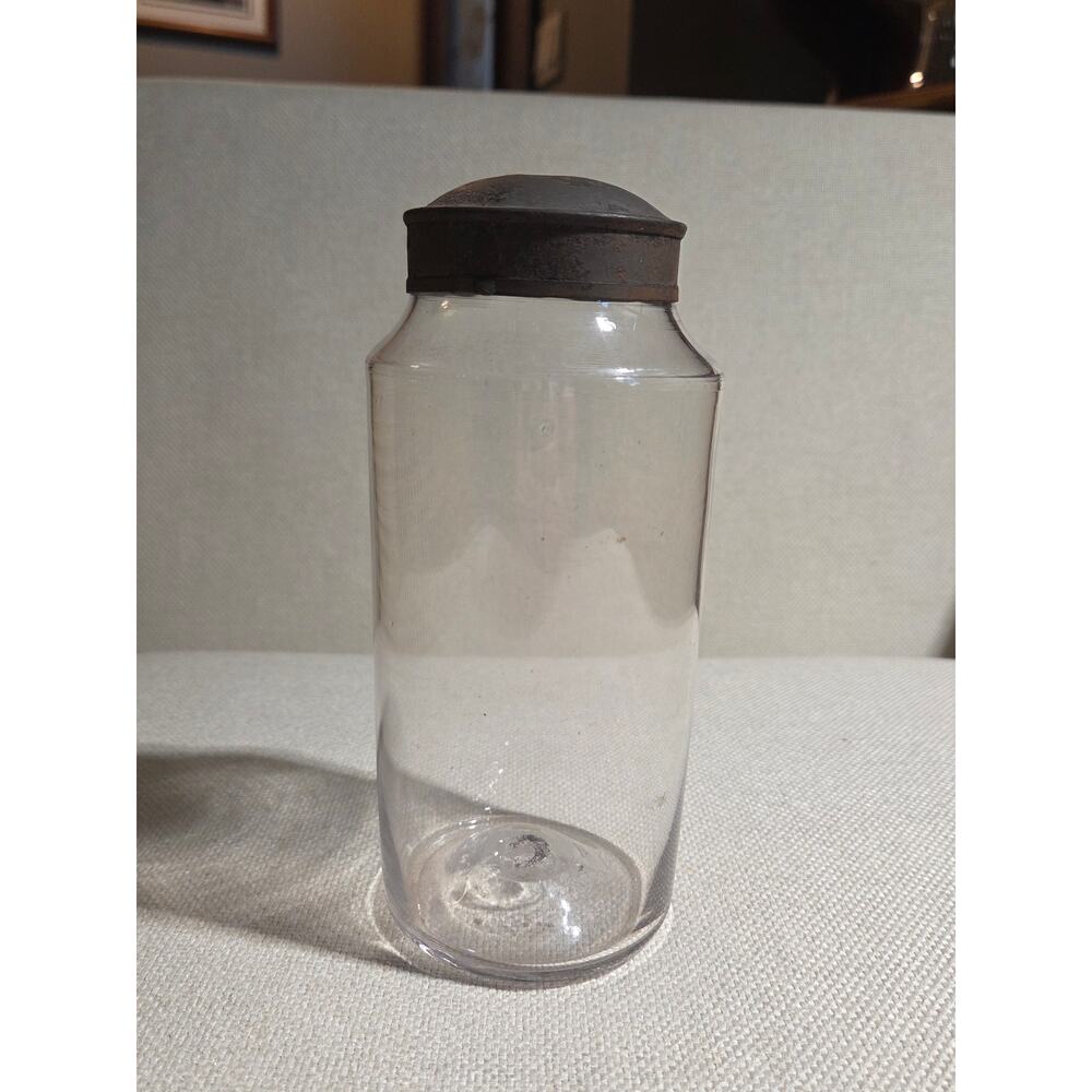 Mid-to-late 19th-century Antique Apothecary or General Store jar.